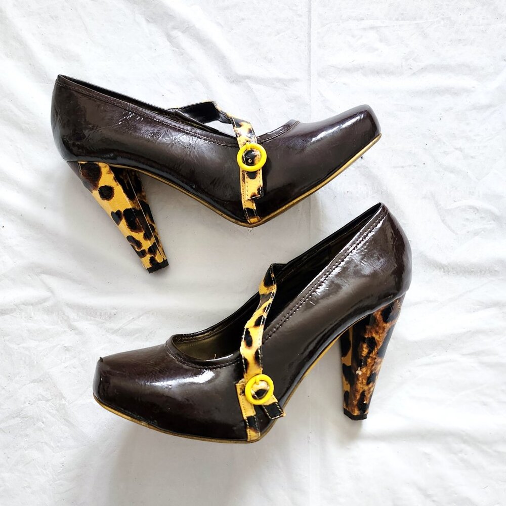 Naughty Monkey Mary Jane Leopard Print Brown Patent Leather Pumps Heels, Size 8